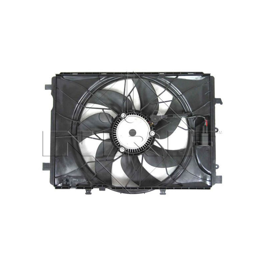 벤츠 A200d W176 12-18년 NRF 라디에이터팬 DS7I