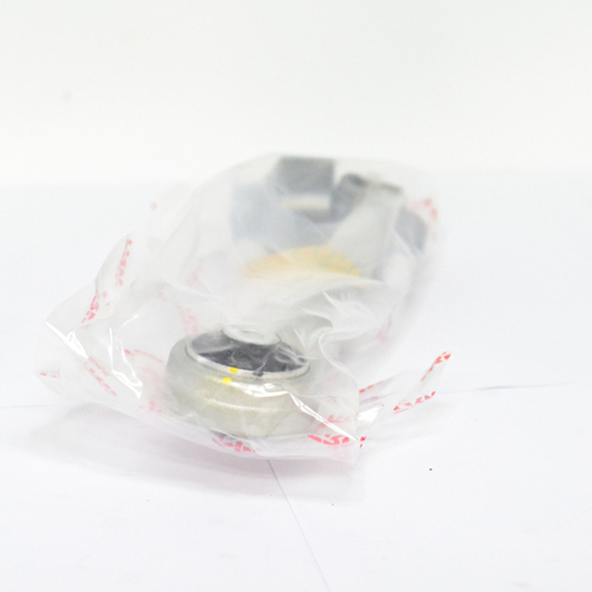 아우디 A8 4.2 FSI 4E 02-10년 TRW 앞우측 어퍼암 O616